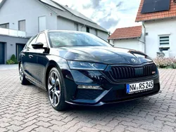 Schwarz Gebraucht 2022 Skoda Octavia RS Kombi | 29.300 € (Fairer Preis)