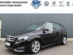 Schwarz Gebraucht 2015 Mercedes B180 Urban Van / Kleinbus | 12.590 € (Fairer Preis)