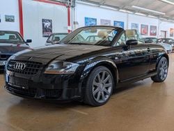 Schwarz Gebraucht 2005 Audi TT Roadster Sport Cabrio | 18.900 €