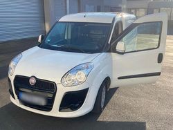 Weiß Gebraucht 2011 Fiat Doblò Van / Kleinbus | 5.100 € (Teuer)