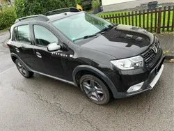 Schwarz Gebraucht 2018 Dacia Sandero Stepway Kleinwagen | 5.900 € (Guter Preis)