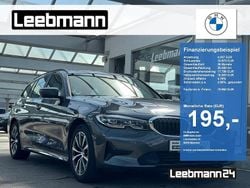 Mineralgrau (metallic) Gebraucht 2022 BMW 318 Sport Line Kombi | 19.950 € (Superpreis)
