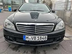 Schwarz Gebraucht 2010 Mercedes C180 Elegance Kombi | 6.700 € (Guter Preis)