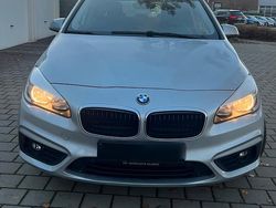 Silber Gebraucht 2018 BMW 218 Active Tourer Van / Kleinbus | 11.350 €