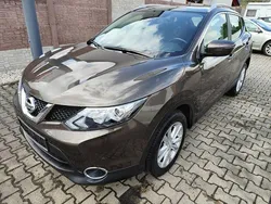 Bronze Gebraucht 2017 Nissan Qashqai Acenta SUV | 12.990 € (Superpreis)