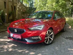 Rot Gebraucht 2023 Seat Leon FR Limousine | 29.999 € (Fairer Preis)