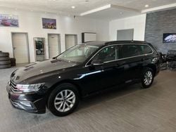 Schwarz Gebraucht 2022 VW Passat Business Kombi | 15.985 € (Fairer Preis)