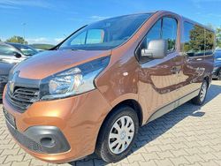 Braun Gebraucht 2019 Renault Trafic Expression Van | 18.390 € (Teuer)