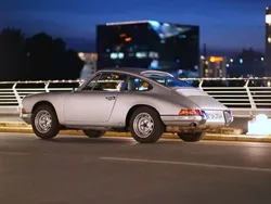 Silber Gebraucht 1966 Porsche 911 Carrera Coupé | 155.000 €
