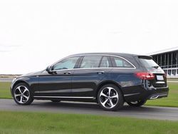 Schwarz Gebraucht 2015 Mercedes C200 Kombi | 14.700 € (Fairer Preis)