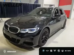 Black sapphire (schwarz) Gebraucht 2021 BMW 330 M Sport Kombi | 39.990 € (Fairer Preis)