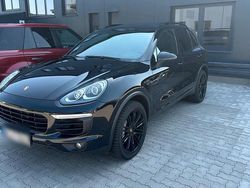 Schwarz Gebraucht 2014 Porsche Cayenne SUV | 24.000 € (Etwas zu teuer)