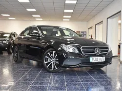 Obsidianschwarz Gebraucht 2020 Mercedes E300 Avantgarde Limousine | 25.870 € (Fairer Preis)