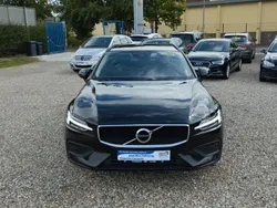 Schwarz Gebraucht 2020 Volvo V60 Momentum Kombi | 14.669 € (Etwas zu teuer)