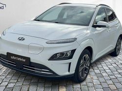 Weiss Gebraucht 2021 Hyundai Kona Trend SUV | 18.470 € (Guter Preis)