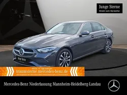 Grau Gebraucht 2023 Mercedes C300e Limousine | 43.990 € (Fairer Preis)