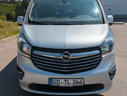 Silber Gebraucht 2019 Opel Vivaro Van | 19.990 €