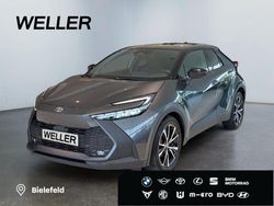 Grau Gebraucht 2024 Toyota C-HR Team SUV | 28.490 € (Fairer Preis)