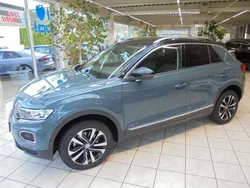 Petroleum blue metallic Gebraucht 2020 VW T-Roc SUV | 29.990 € (Teuer)