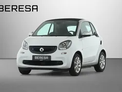 Bodypanels in white Gebraucht 2019 Smart ForTwo Electric Drive Passion Kleinwagen | 8.980 € (Fairer Preis)
