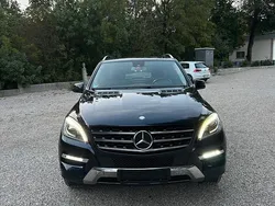 Blau Gebraucht 2012 Mercedes ML250 SUV | 18.000 €