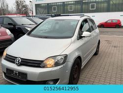 Grau Gebraucht 2010 VW Golf Highline Limousine | 2.500 € (Superpreis)