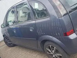 Blau Gebraucht 2008 Opel Meriva Innovation Van / Kleinbus | 3.100 € (Etwas zu teuer)