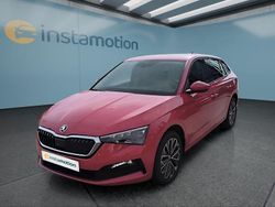 Rot Gebraucht 2023 Skoda Scala Kleinwagen | 23.349 € (Fairer Preis)
