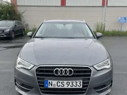 Grau Gebraucht 2013 Audi A3 Sportback Ambiente Kombi | 12.000 € (Fairer Preis)