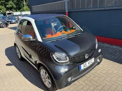 Tridion in weiß Gebraucht 2016 Smart ForTwo Coupé Passion Coupé | 8.990 € (Fairer Preis)