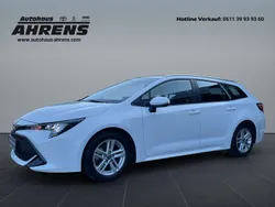 Schneeweiß Gebraucht 2022 Toyota Corolla Comfort Kombi | 22.490 € (Guter Preis)