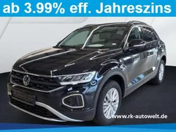 Schwarz Gebraucht 2024 VW T-Roc Life SUV | 22.250 € (Guter Preis)