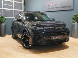 Deep black perleffekt Gebraucht 2024 VW Tiguan R-line SUV | 61.480 €