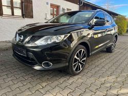 Schwarz Gebraucht 2016 Nissan Qashqai N-Vision SUV | 12.590 € (Guter Preis)