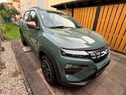 Grün Gebraucht 2023 Dacia Spring Extreme Kleinwagen | 12.500 € (Guter Preis)