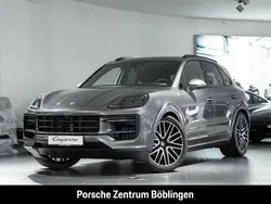 Grau Neu 2025 Porsche Cayenne SUV | 137.299 € (Etwas zu teuer)
