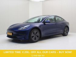 Blau Gebraucht 2020 Tesla Model 3 Long Range AWD Limousine | 23.900 € (Fairer Preis)