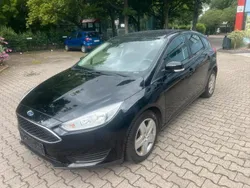 Schwarz Gebraucht 2015 Ford Focus Trend Limousine | 5.499 € (Guter Preis)