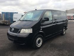 Schwarz Gebraucht 2006 VW Caravelle Van / Kleinbus | 6.599 €