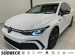 Weiss Gebraucht 2022 VW Golf VIII GTI Limousine | 31.850 € (Fairer Preis)