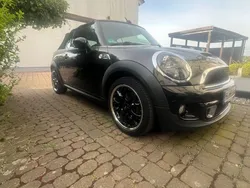 Schwarz Gebraucht 2011 Mini Cooper SD Kleinwagen | 10.900 € (Fairer Preis)