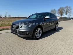 Grau Gebraucht 2015 Audi SQ5 Sport SUV | 18.499 € (Fairer Preis)
