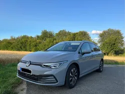 Grau Gebraucht 2023 VW Golf VIII Life Kombi | 25.500 € (Guter Preis)