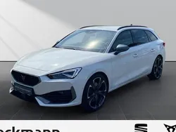 Weiß Gebraucht 2024 Cupra Leon VZ Kombi | 37.990 € (Fairer Preis)