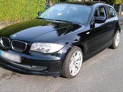 Schwarz Gebraucht 2010 BMW 116 Kleinwagen | 4.250 € (Etwas zu teuer)