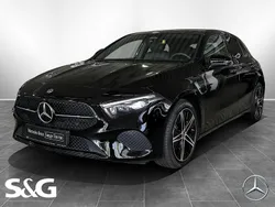 Unilack nachtschwarz Gebraucht 2024 Mercedes A200 Limousine | 34.500 € (Etwas zu teuer)