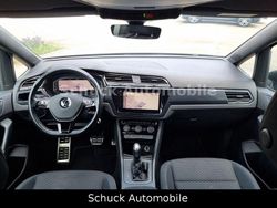 Grau Gebraucht 2021 VW Touran United Van / Kleinbus | 17.970 € (Guter Preis)