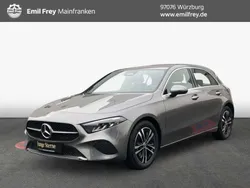 Mountaingrau metallic Gebraucht 2023 Mercedes A180 Advanced Plus Limousine | 28.900 € (Fairer Preis)