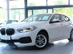 Weiß Gebraucht 2022 BMW 116 Comfort Edition Kleinwagen | 18.288 € (Fairer Preis)