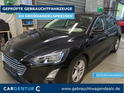 Iridiumschwarz metallic Gebraucht 2019 Ford Focus Cool & Connect Limousine | 12.290 € (Guter Preis)